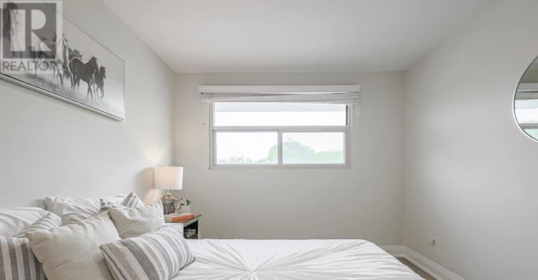33-560 Waverly Street N, Oshawa, ON, L1J 5Y4 - 24