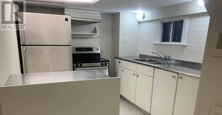 BSMT-988 Cosburn Avenue, Toronto, ON, M4C 2X1 - 8