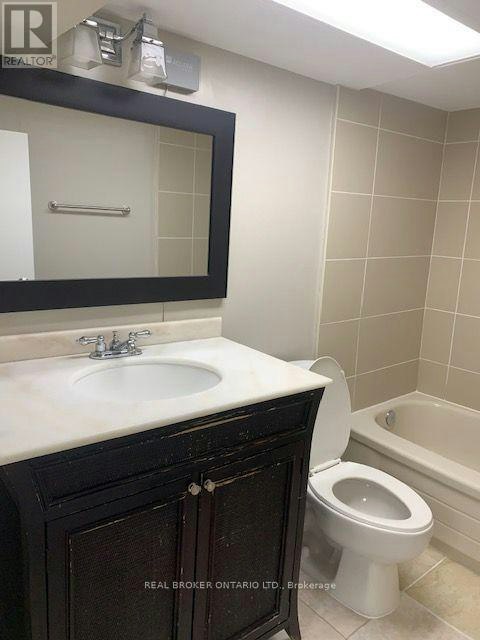 BSMT-988 Cosburn Avenue, Toronto, ON, M4C 2X1 - 10