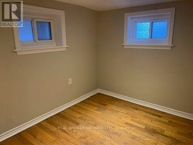 BSMT-988 Cosburn Avenue, Toronto, ON, M4C 2X1 - 6