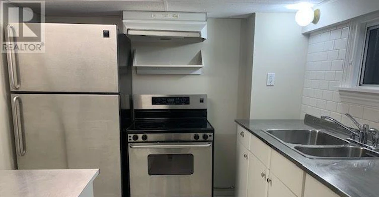 BSMT-988 Cosburn Avenue, Toronto, ON, M4C 2X1 - 7