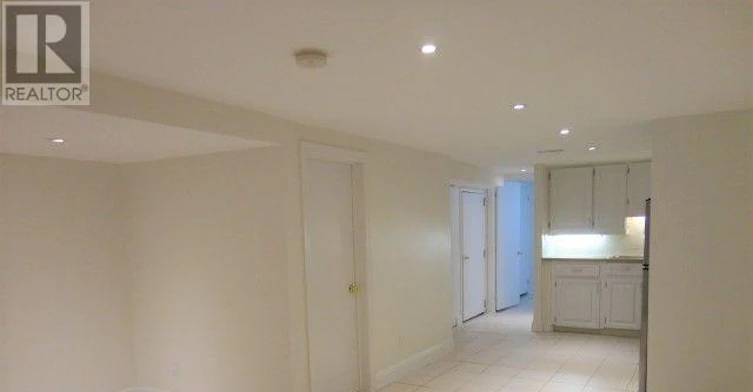LOWER-190 Wineva Avenue, Toronto, ON, M4E 2T4