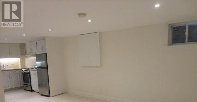 LOWER-190 Wineva Avenue, Toronto, ON, M4E 2T4 - 4