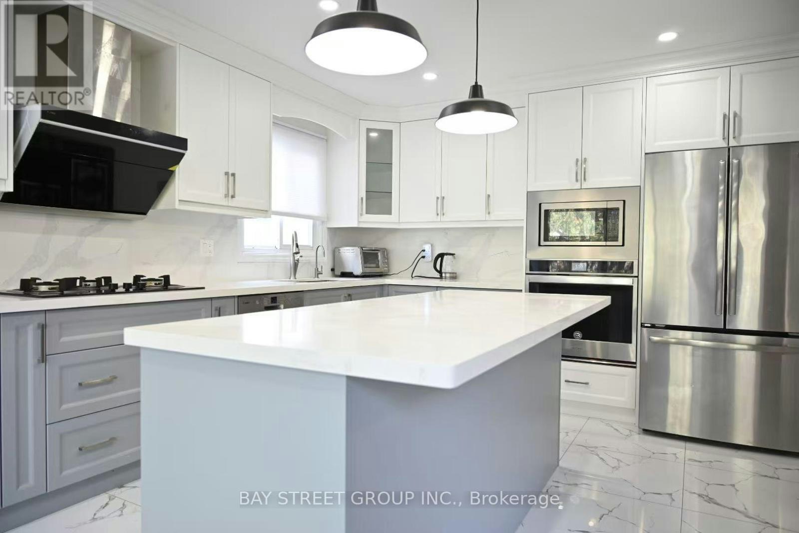 24 Beasley Drive, Richmond Hill, ON, L4C 7Z2 - 7