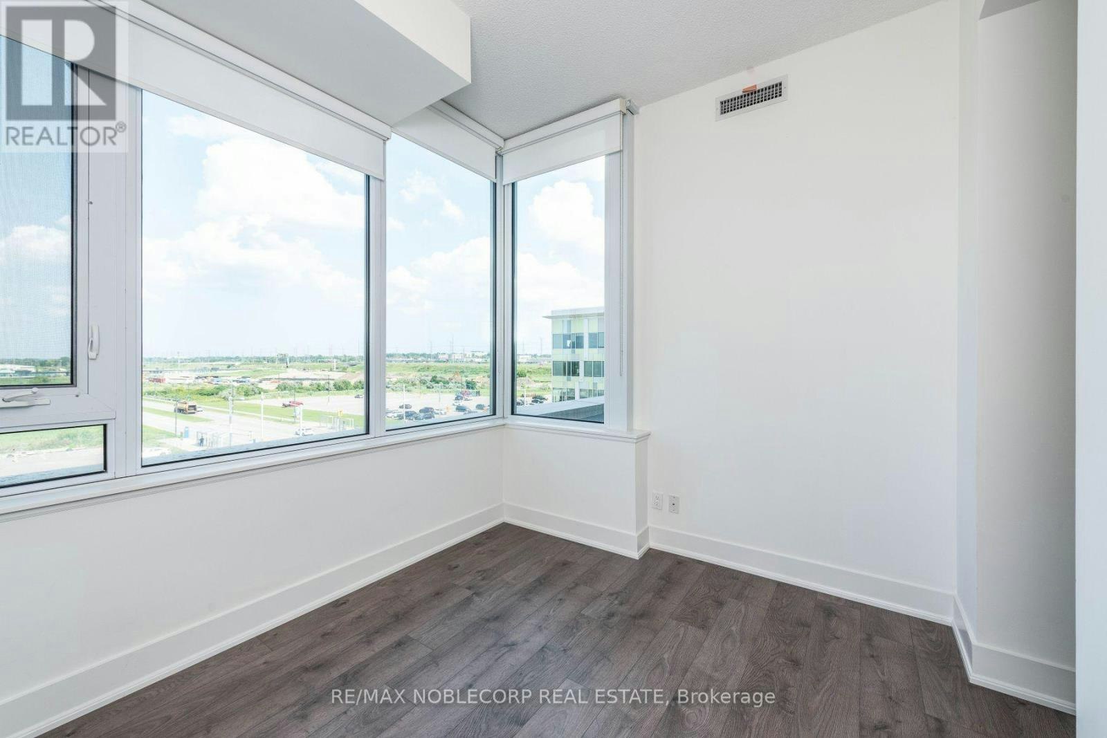 307-180 Enterprise Boulevard, Markham, ON, L6G 0G5 - 29