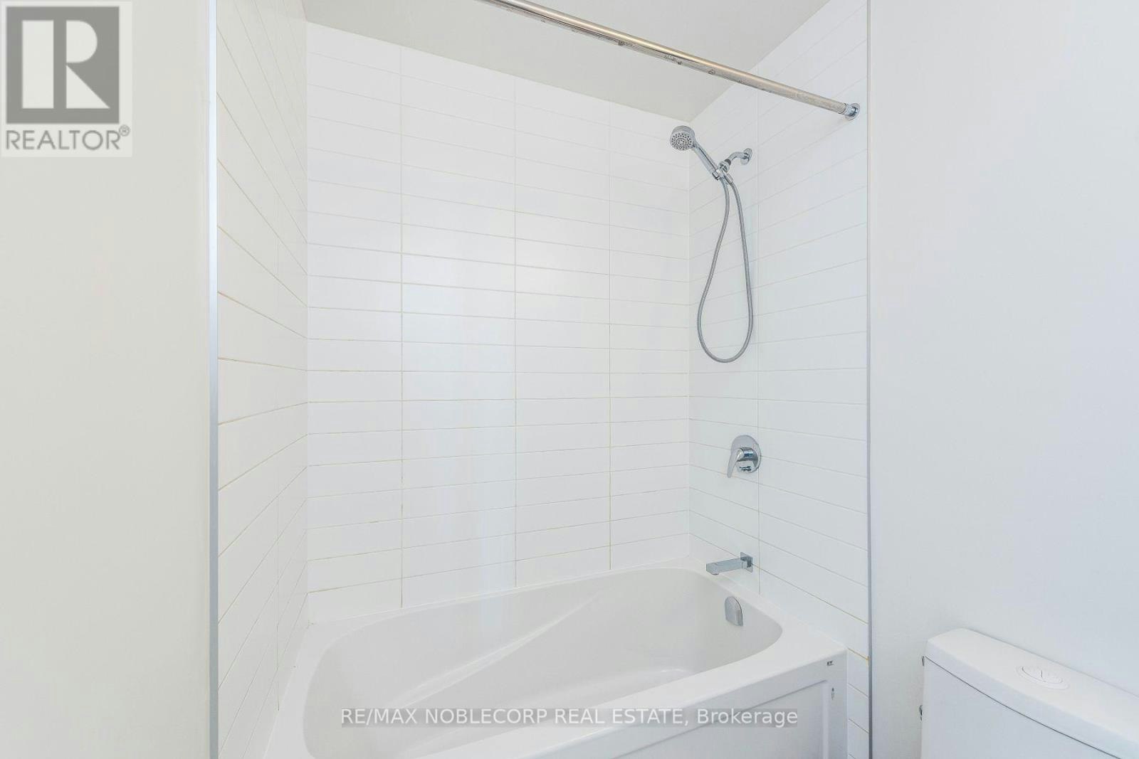 307-180 Enterprise Boulevard, Markham, ON, L6G 0G5 - 32