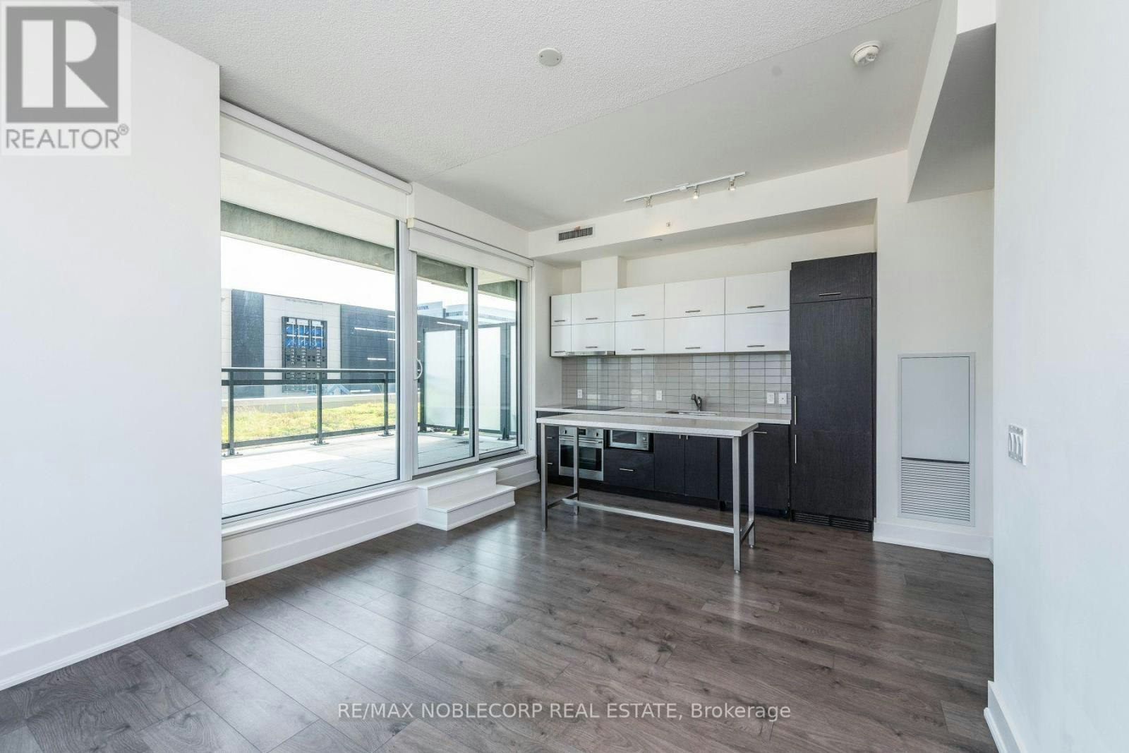 307-180 Enterprise Boulevard, Markham, ON, L6G 0G5 - 9