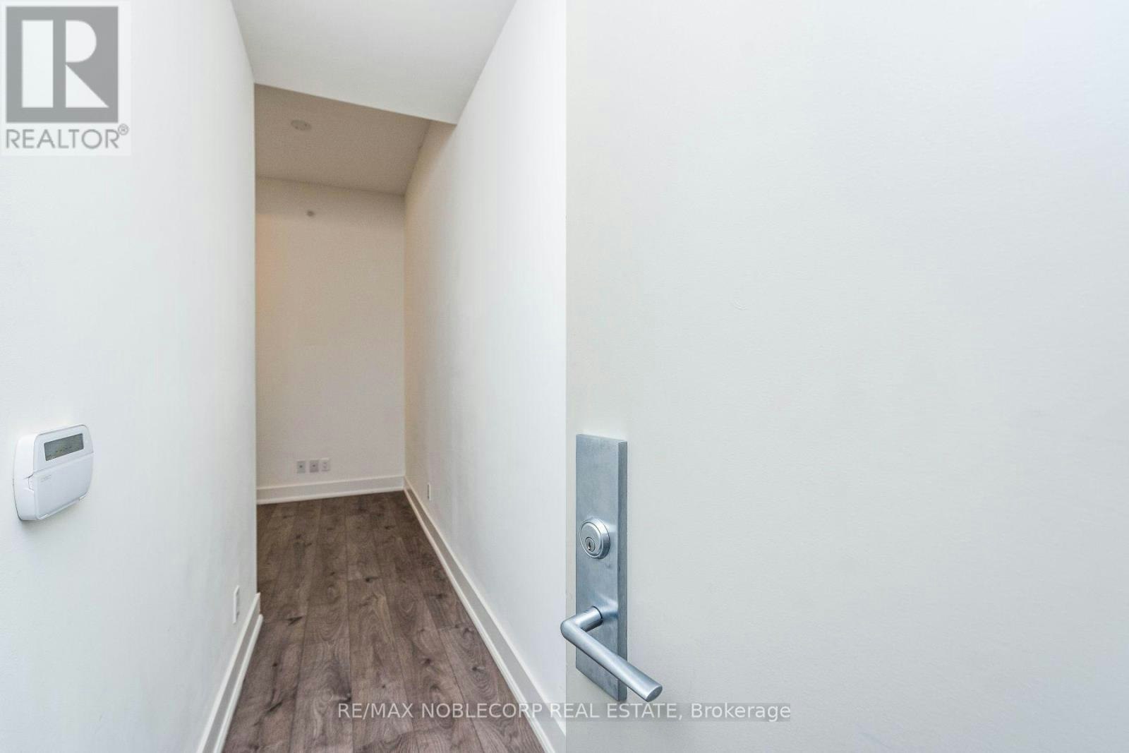 307-180 Enterprise Boulevard, Markham, ON, L6G 0G5 - 6