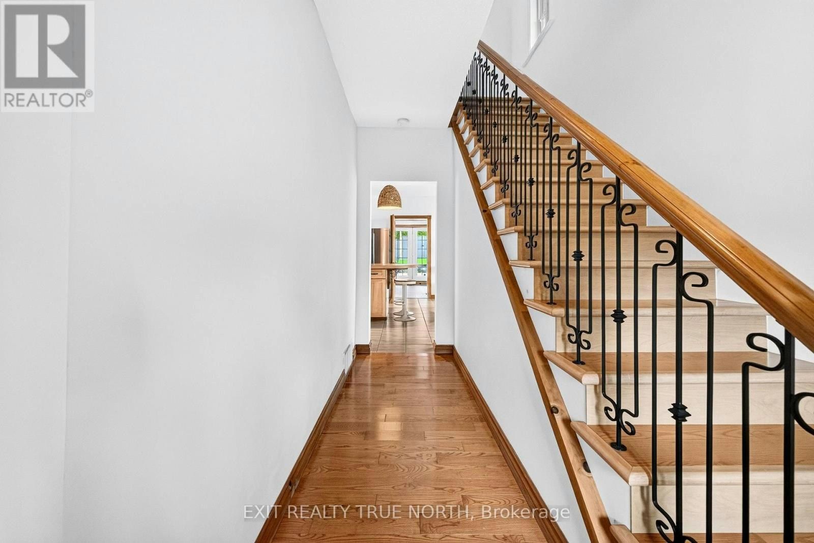 17 Peel Street, Penetanguishene, ON, L9M 1A5 - 15