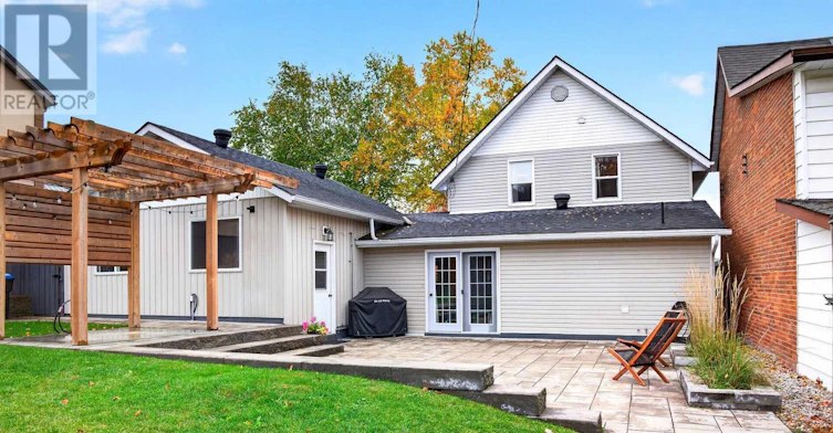17 Peel Street, Penetanguishene, ON, L9M 1A5 - 24