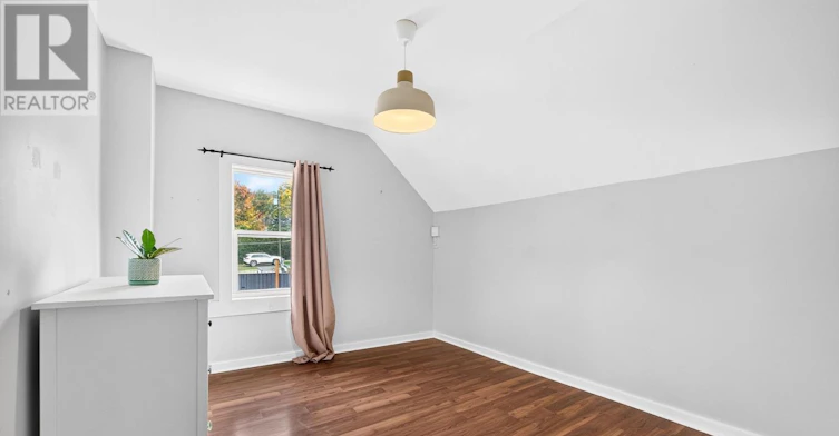 17 Peel Street, Penetanguishene, ON, L9M 1A5 - 18