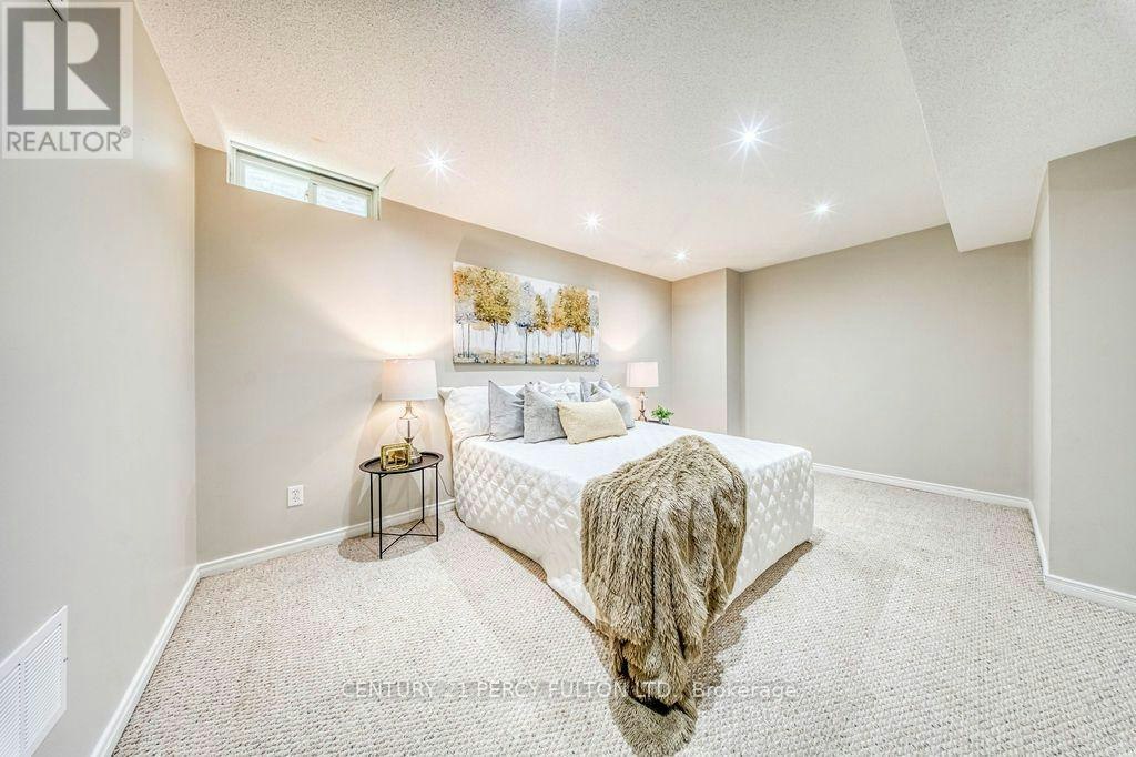 5522 Holbrook Road, Mississauga, ON, L5M 5G4 - 30