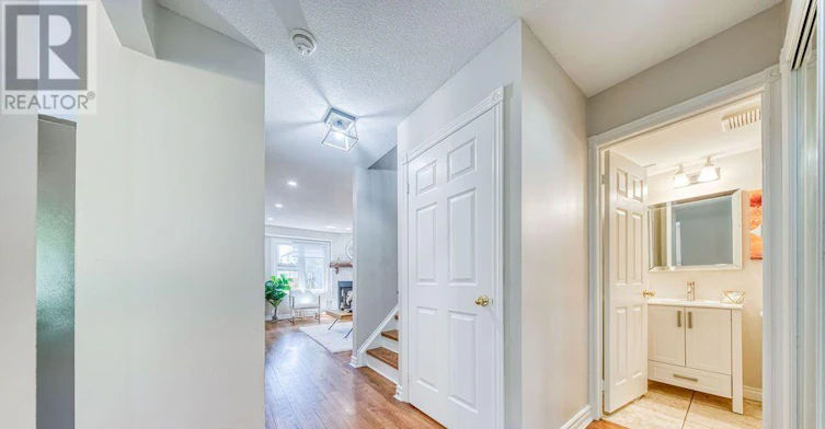 5522 Holbrook Road, Mississauga, ON, L5M 5G4 - 4