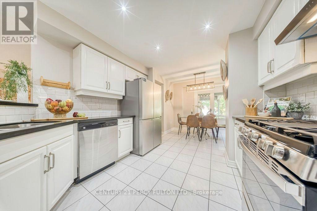 5522 Holbrook Road, Mississauga, ON, L5M 5G4 - 12