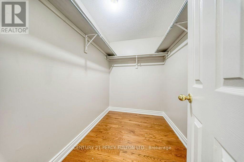 5522 Holbrook Road, Mississauga, ON, L5M 5G4 - 22