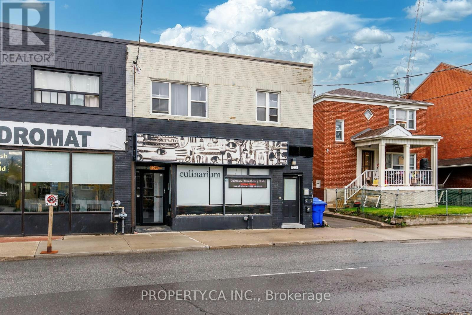 1213 Weston Road, Toronto, ON, M6M 4P7