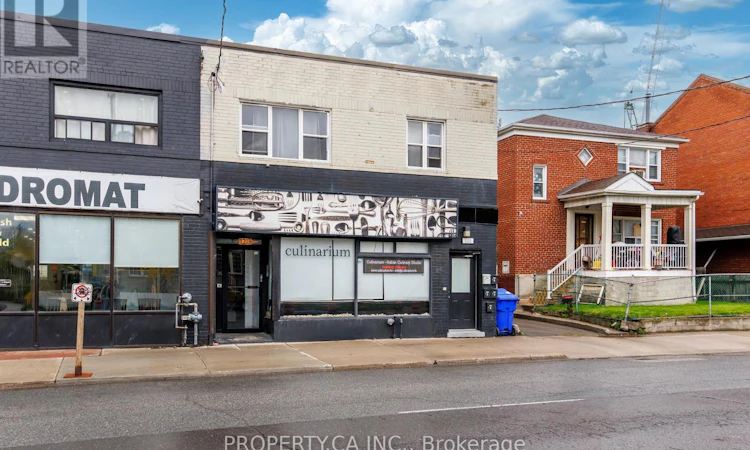 1213 Weston Road