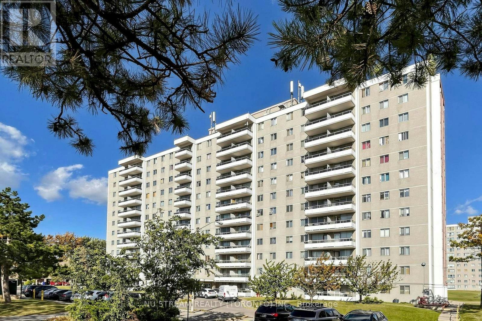 604-100 Lotherton Pathway, Toronto, ON, M6B 2G8