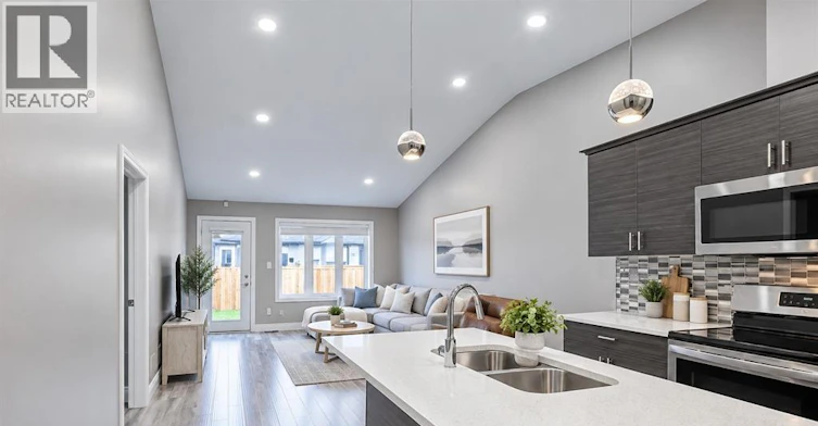 3619 Hallee Crescent, Windsor, ON, N8W 0B3 - 4
