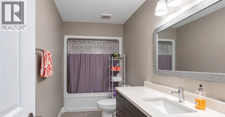 3619 Hallee Crescent, Windsor, ON, N8W 0B3 - 12
