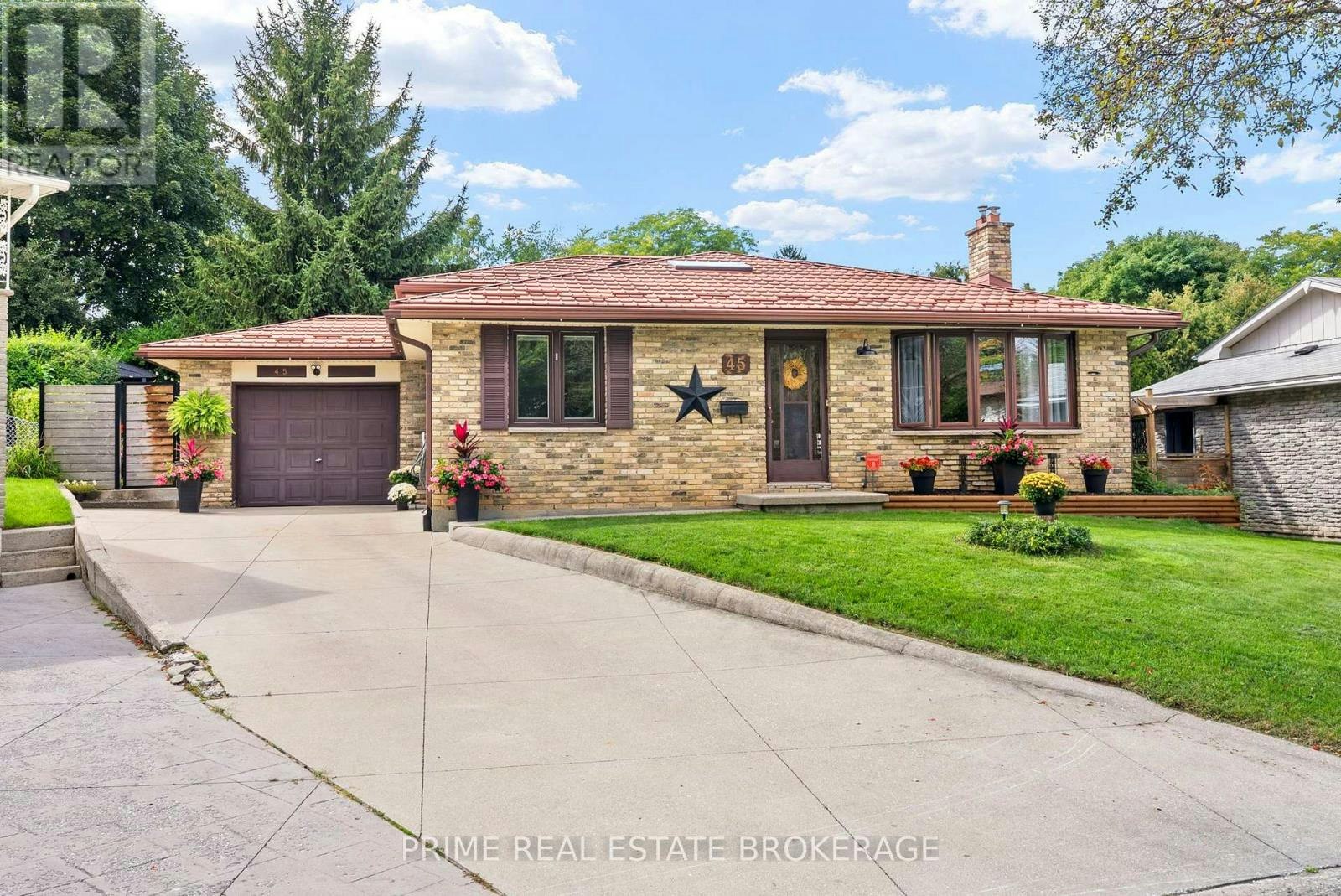 45 Cheviot Place, London, ON, N6C 4Z1