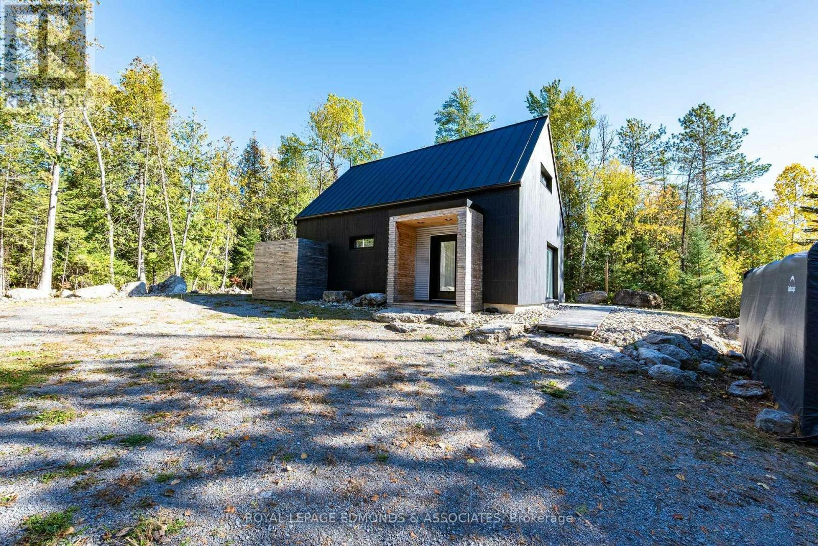 1082 Rapid Road, Whitewater Region, ON, K0J 2L0