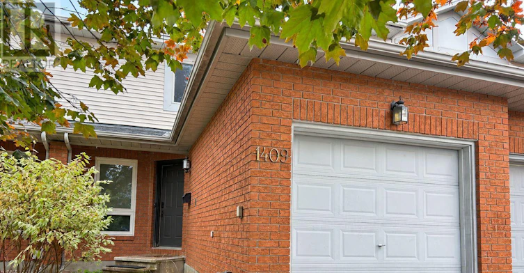 1409 Caravel Crescent, Ottawa, ON, K1E 3X4 - 2