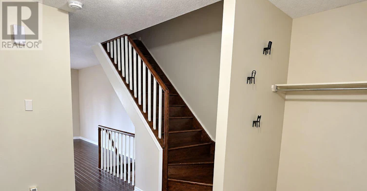 1409 Caravel Crescent, Ottawa, ON, K1E 3X4 - 4