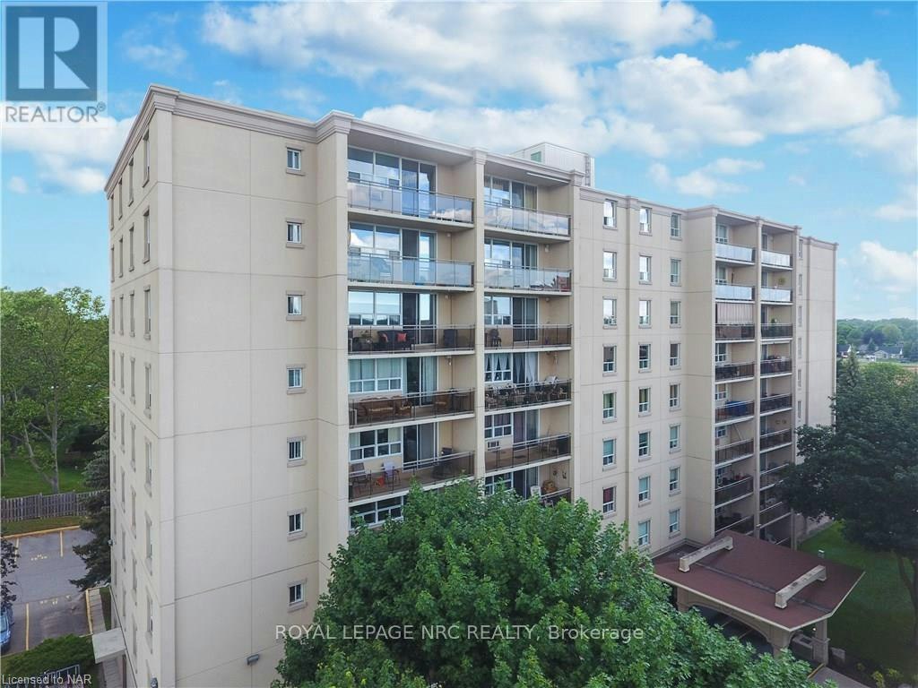 301-6400 Huggins Street, Niagara Falls, ON, L2J 3G5