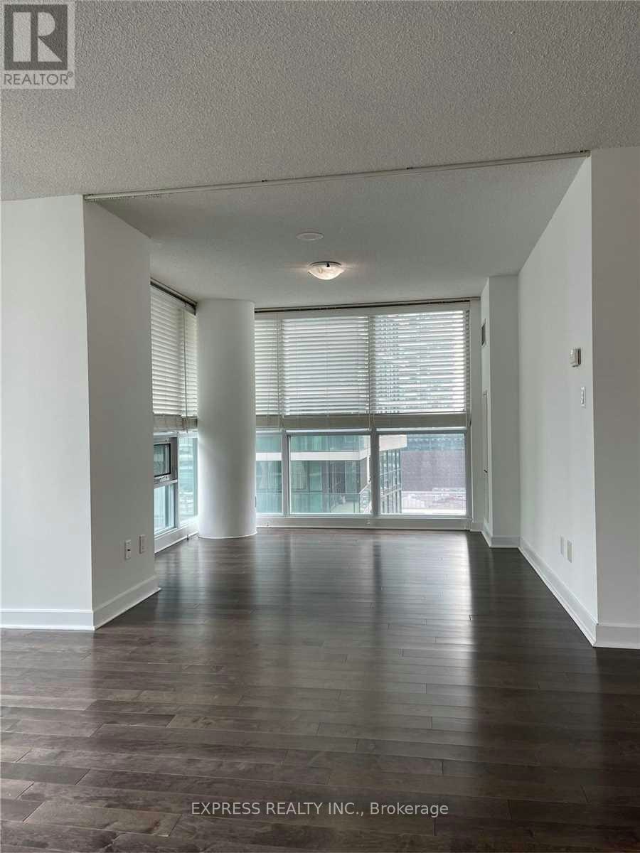 1010-18 Harbour Street, Toronto, ON, M5J 2Z6 - 6