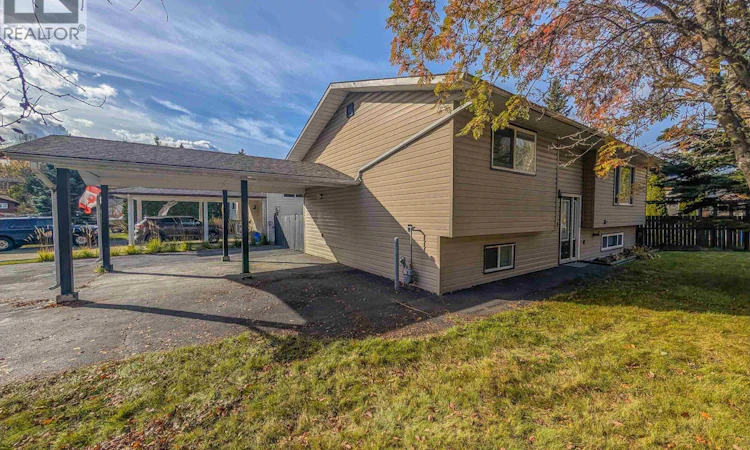 122 Duncan Place