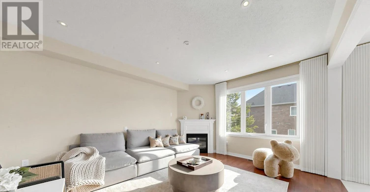 44 Dame Gruev Drive, Markham, ON, L6E 0M4 - 8