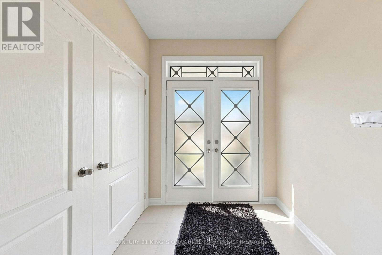 44 Dame Gruev Drive, Markham, ON, L6E 0M4 - 3