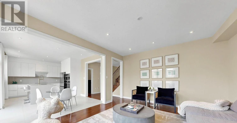 44 Dame Gruev Drive, Markham, ON, L6E 0M4 - 11