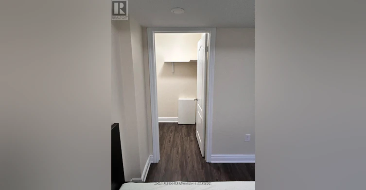 45 Dame Gruev Drive, Markham, ON, L6E 0M4 - 3