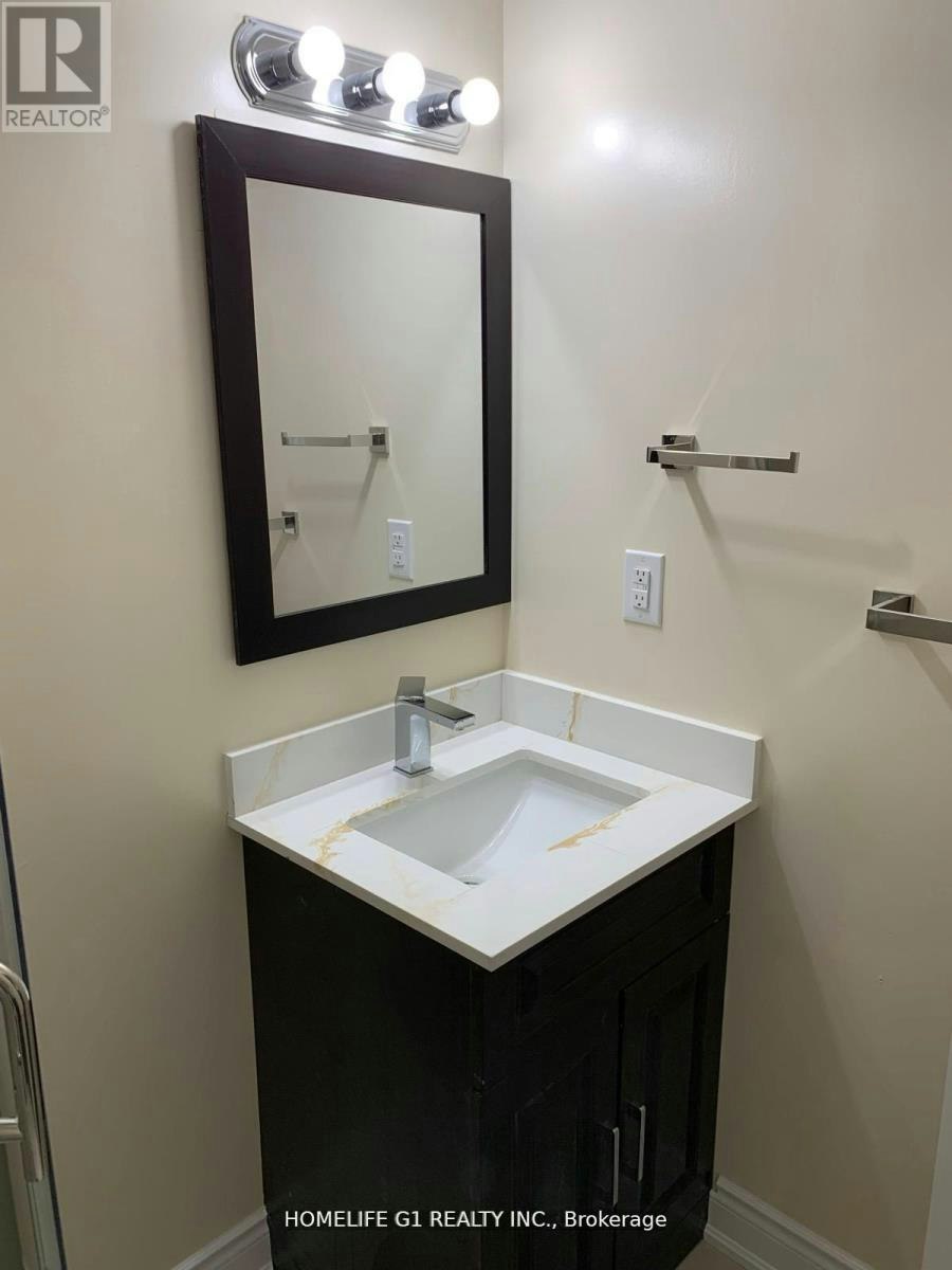 45 Dame Gruev Drive, Markham, ON, L6E 0M4 - 7
