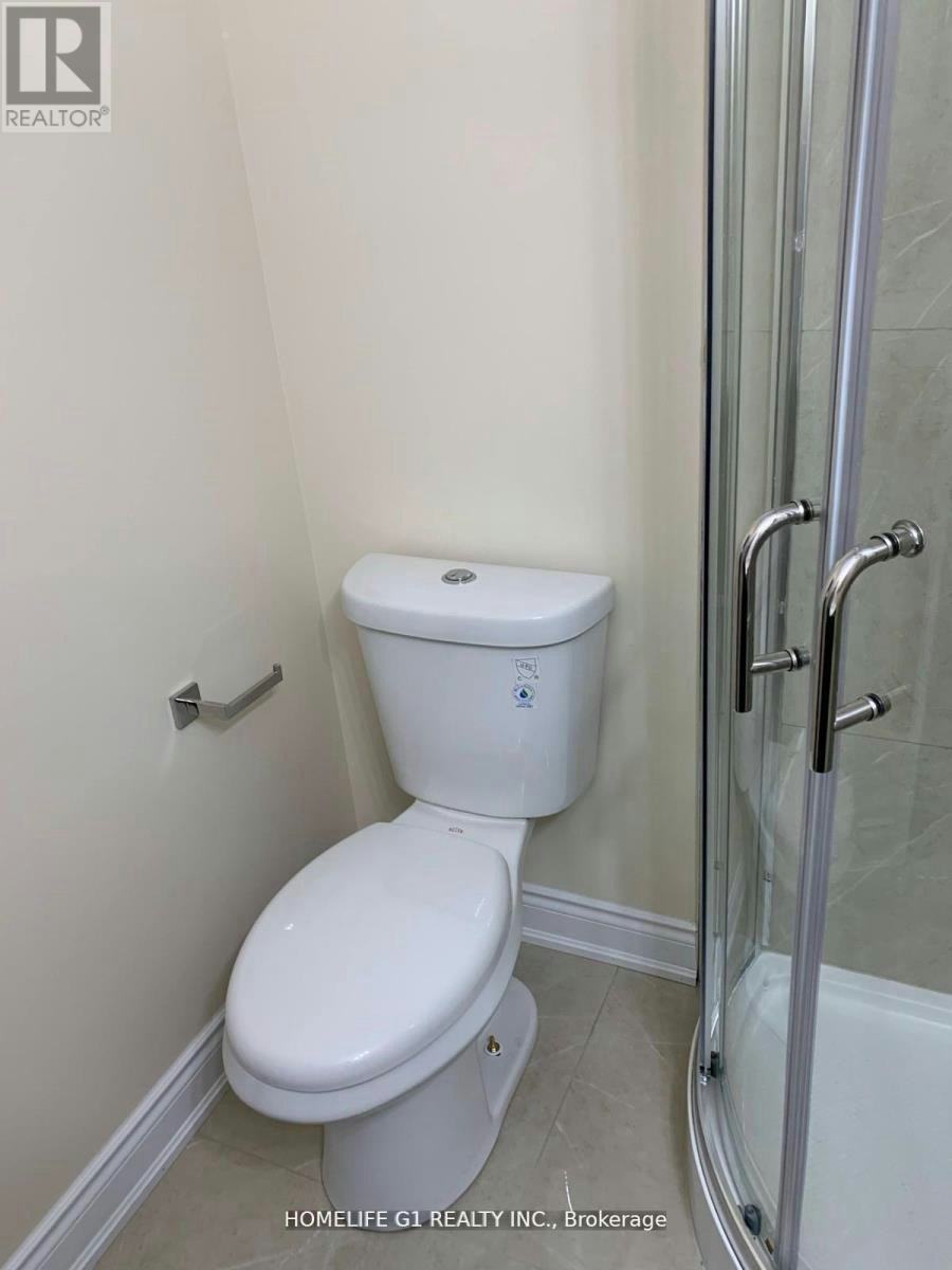 45 Dame Gruev Drive, Markham, ON, L6E 0M4 - 2