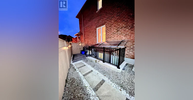 45 Dame Gruev Drive, Markham, ON, L6E 0M4 - 12