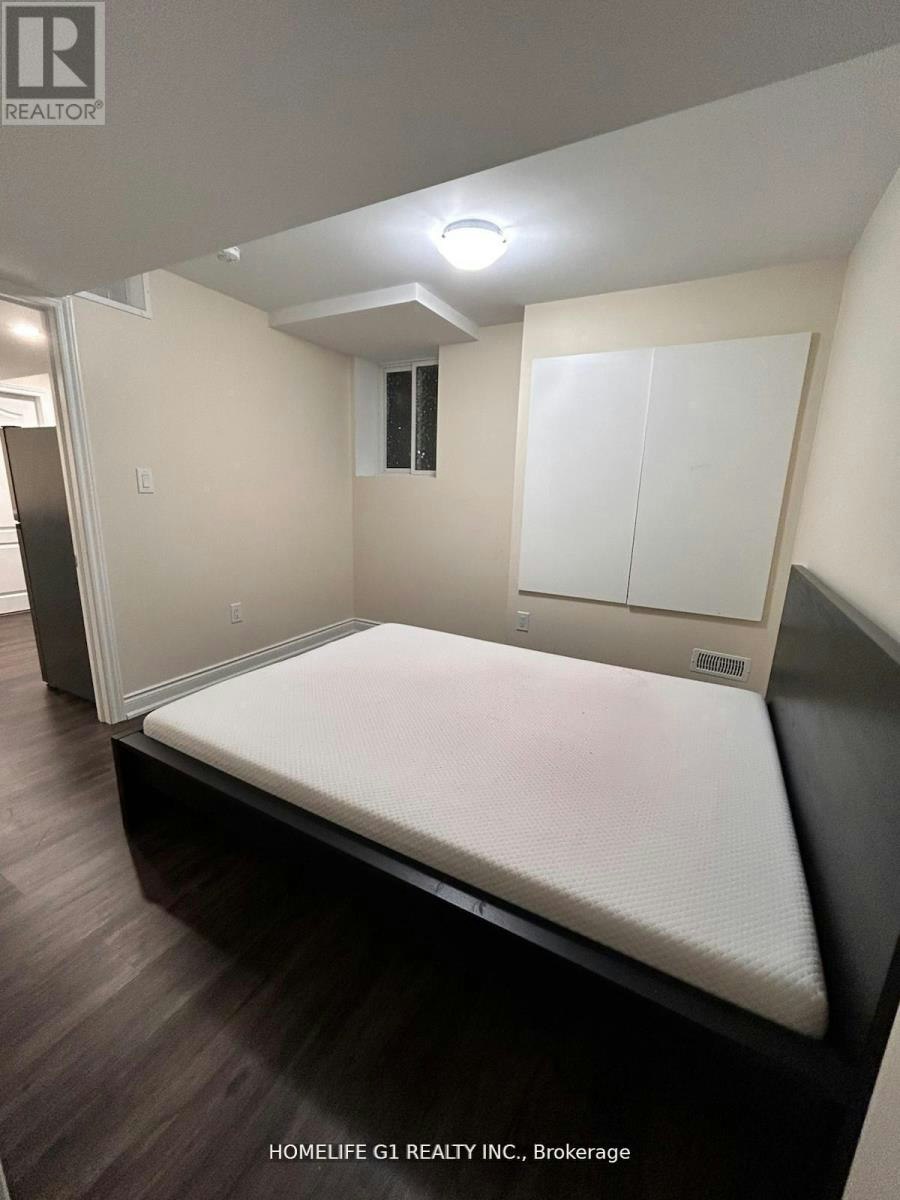 45 Dame Gruev Drive, Markham, ON, L6E 0M4 - 11