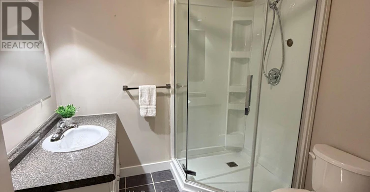 LOWER-37 Davis Street, Collingwood, ON, L9Y 0E2 - 6