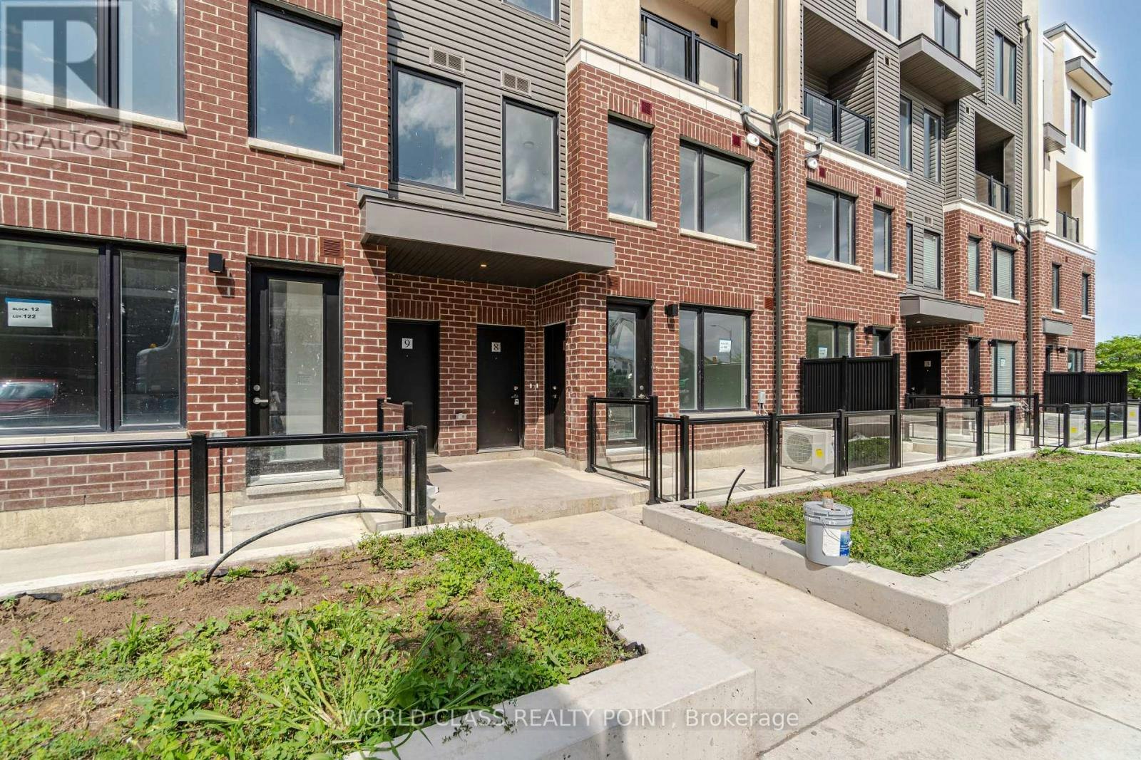 08-3405 Ridgeway Drive, Mississauga, ON, L5L 0B9