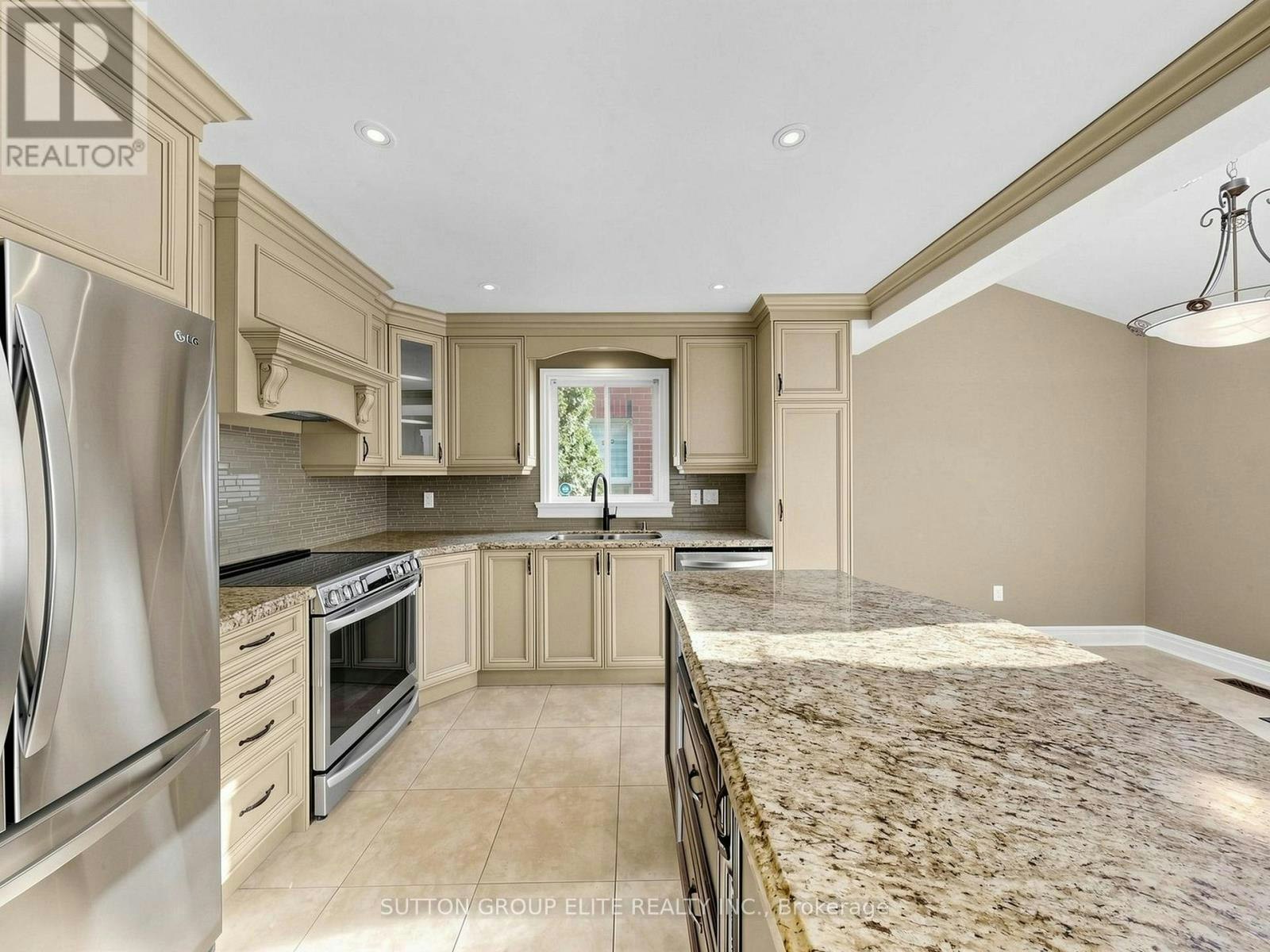 5708 Wells Place Drive, Mississauga, ON, L5M 5T6 - 16