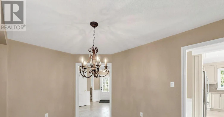 5708 Wells Place Drive, Mississauga, ON, L5M 5T6 - 9