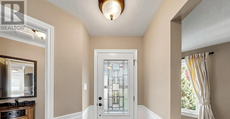 5708 Wells Place Drive, Mississauga, ON, L5M 5T6 - 3