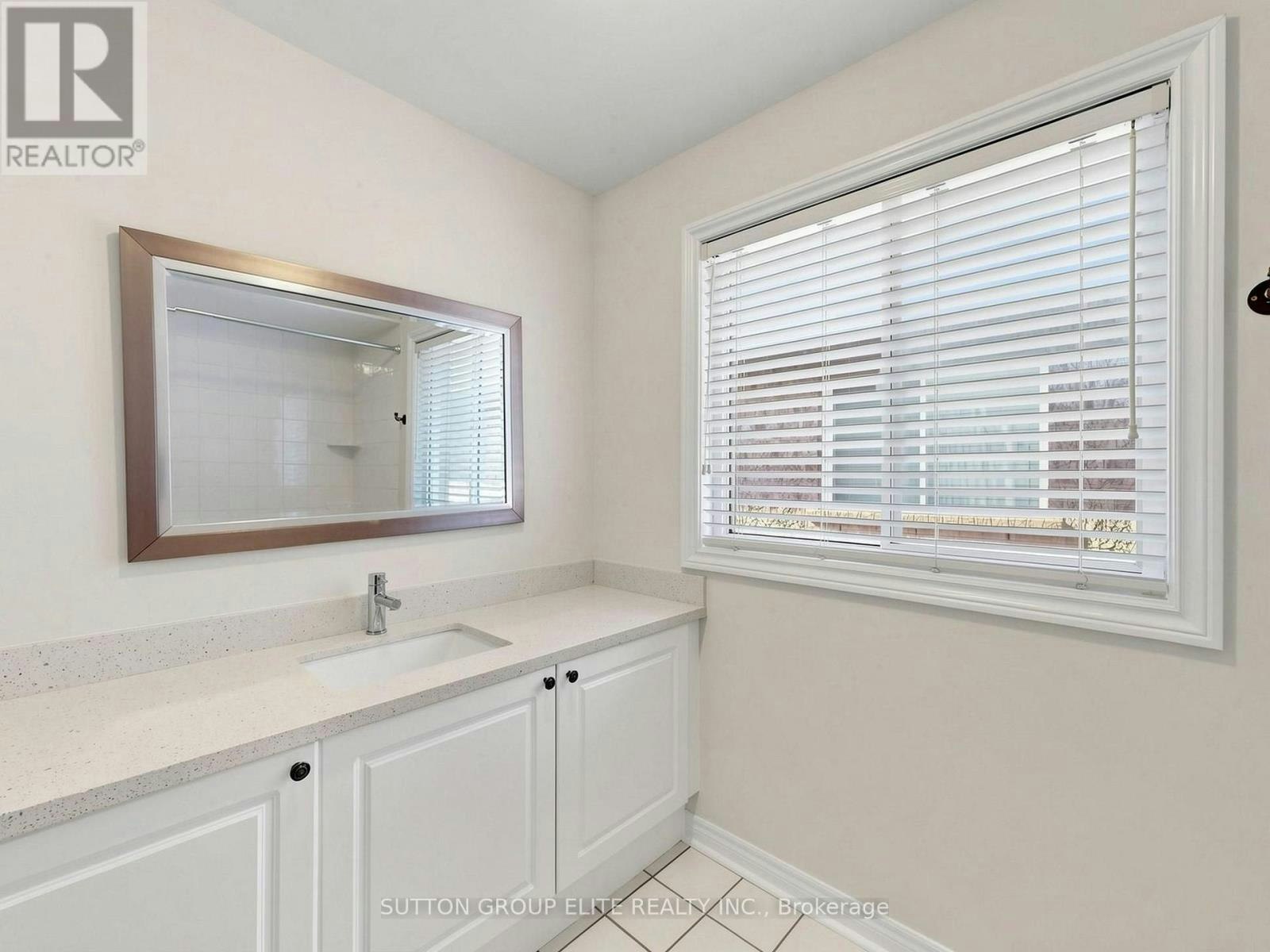 5708 Wells Place Drive, Mississauga, ON, L5M 5T6 - 35