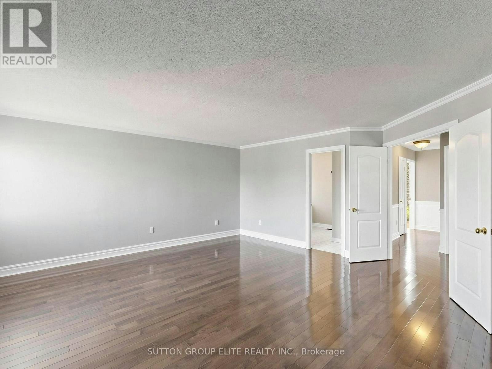 5708 Wells Place Drive, Mississauga, ON, L5M 5T6 - 27