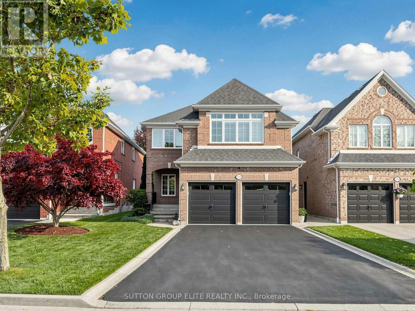 5708 Wells Place Drive, Mississauga, ON, L5M 5T6