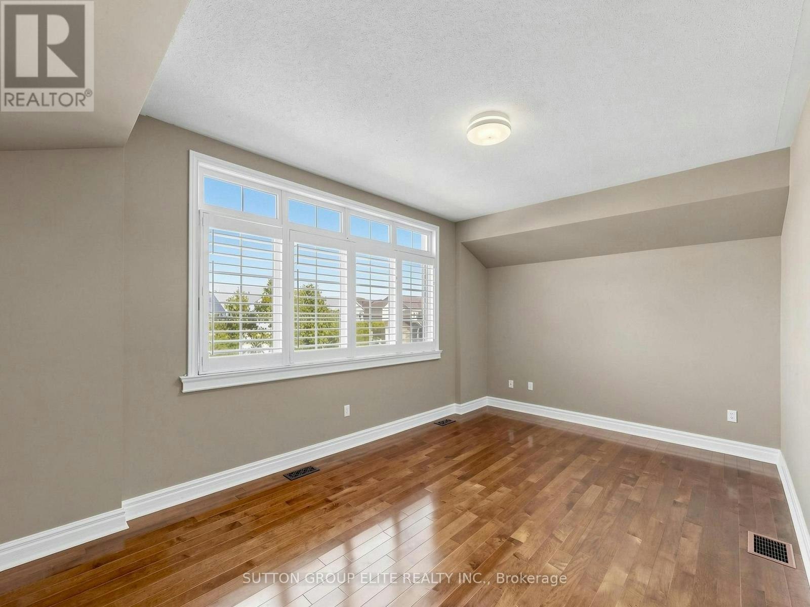 5708 Wells Place Drive, Mississauga, ON, L5M 5T6 - 20