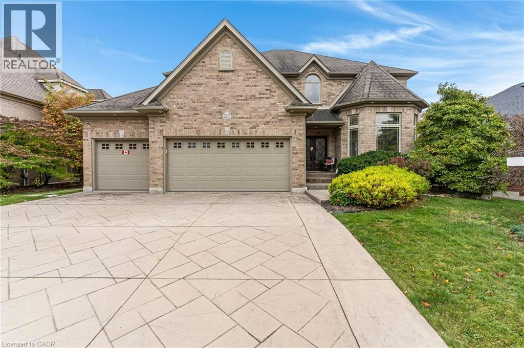 213 Deer Ridge Drive, Kitchener, ON, N2P 2K5