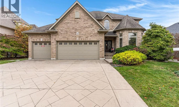 213 Deer Ridge Drive